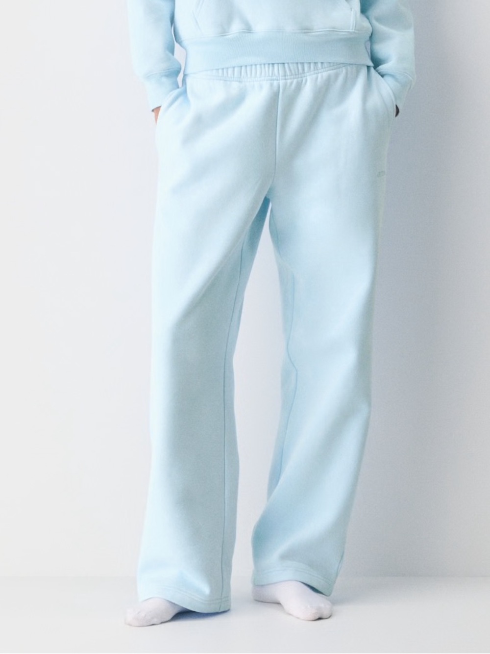 Cozy Sweatfleece Mega Straight Sweatpant